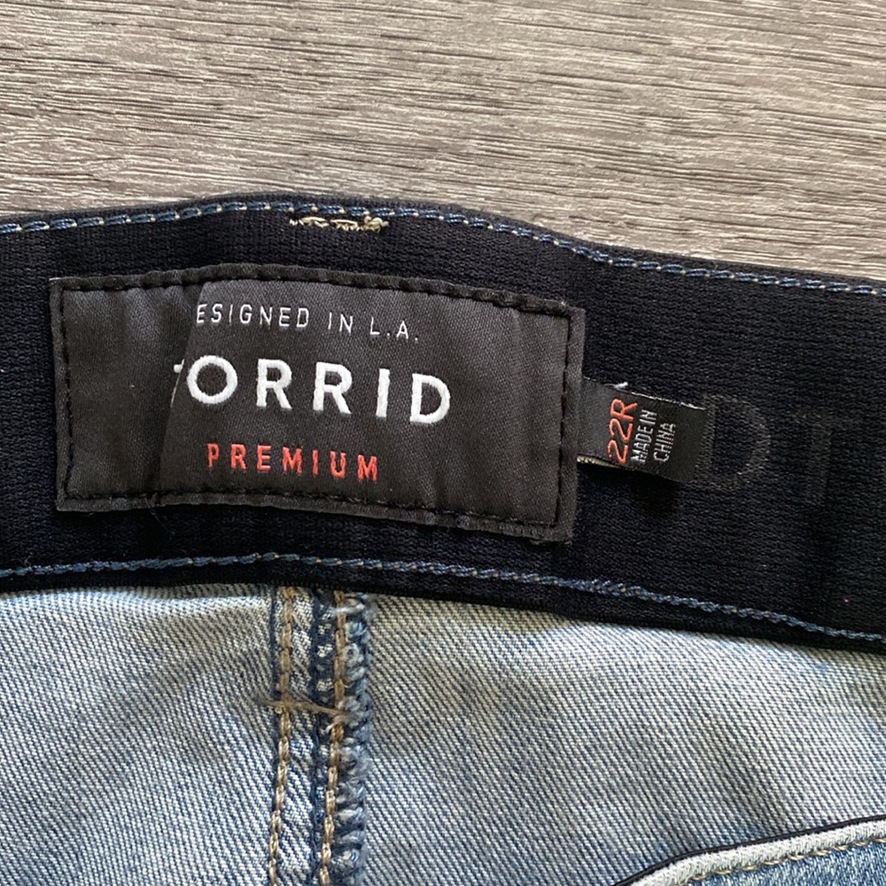Torrid Ripped Skinny Jeans - Picture 2 of 4